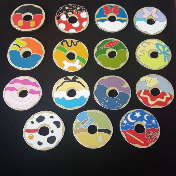 Disney Accessories - Disney Doughnut Pin Set Complete Alice,Dumbo,Peter